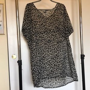 Stylish AZULU sheer blouse!!